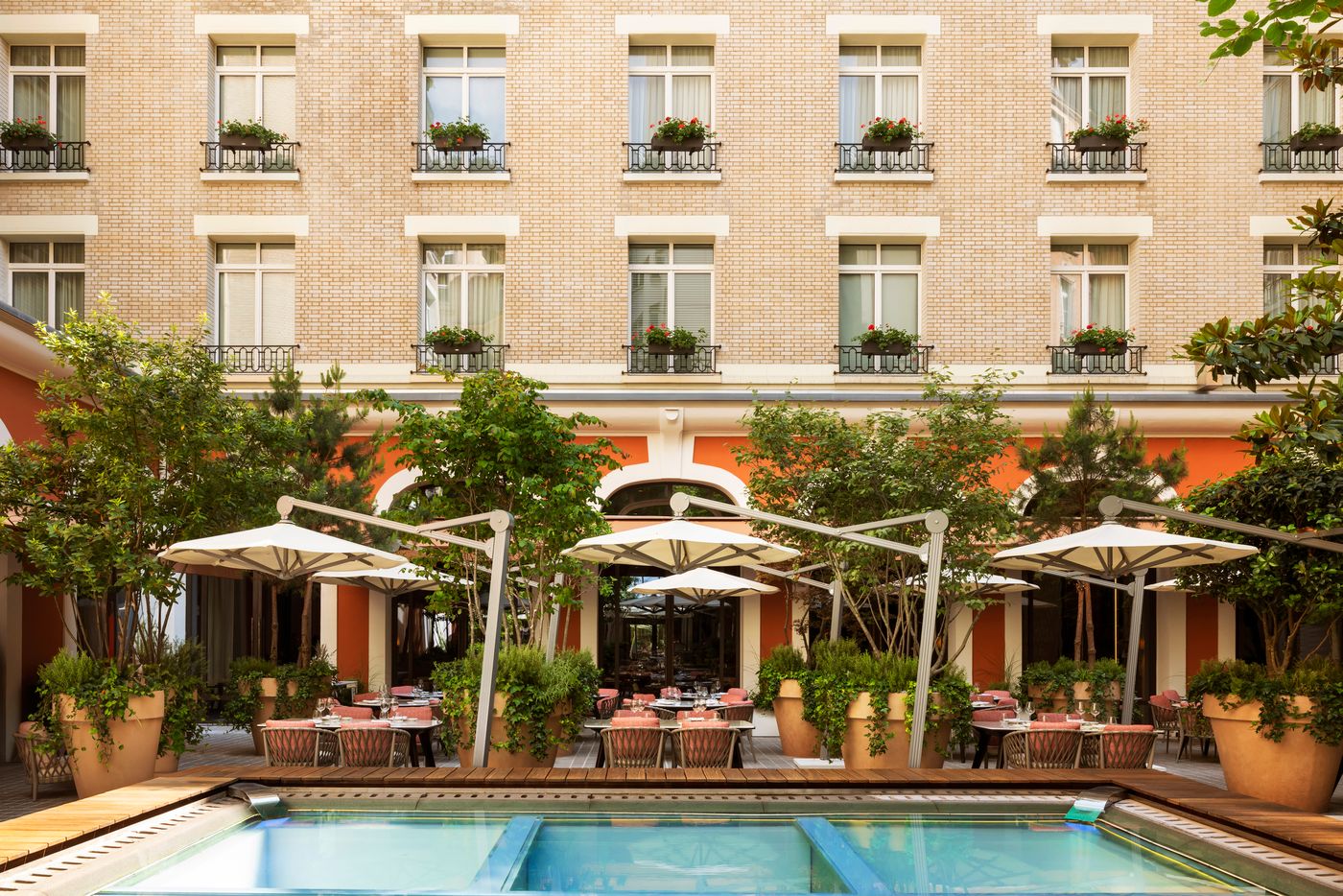 Le-Royal-Monceau---Raffles-Paris-Terrace-3