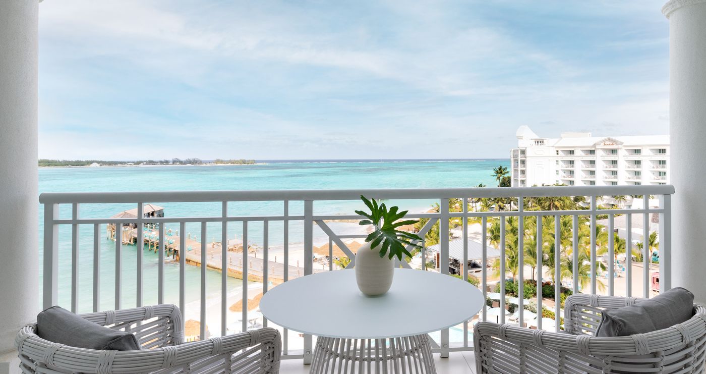 Sandals-Royal-Bahamian-Spa-Resort---Adults-Only-Room-16