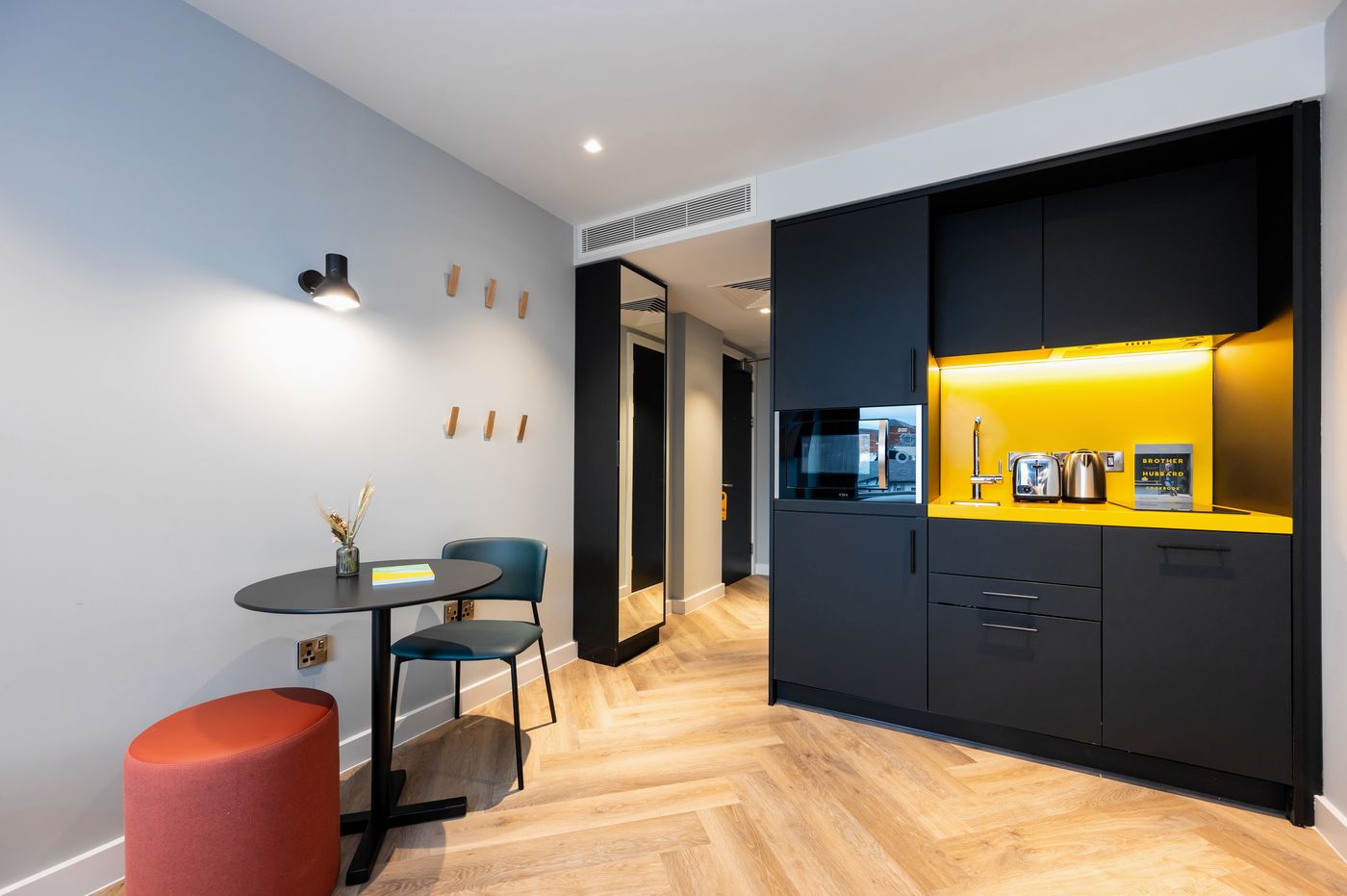 Staycity-Aparthotels-Dublin-City-Centre-Room-8