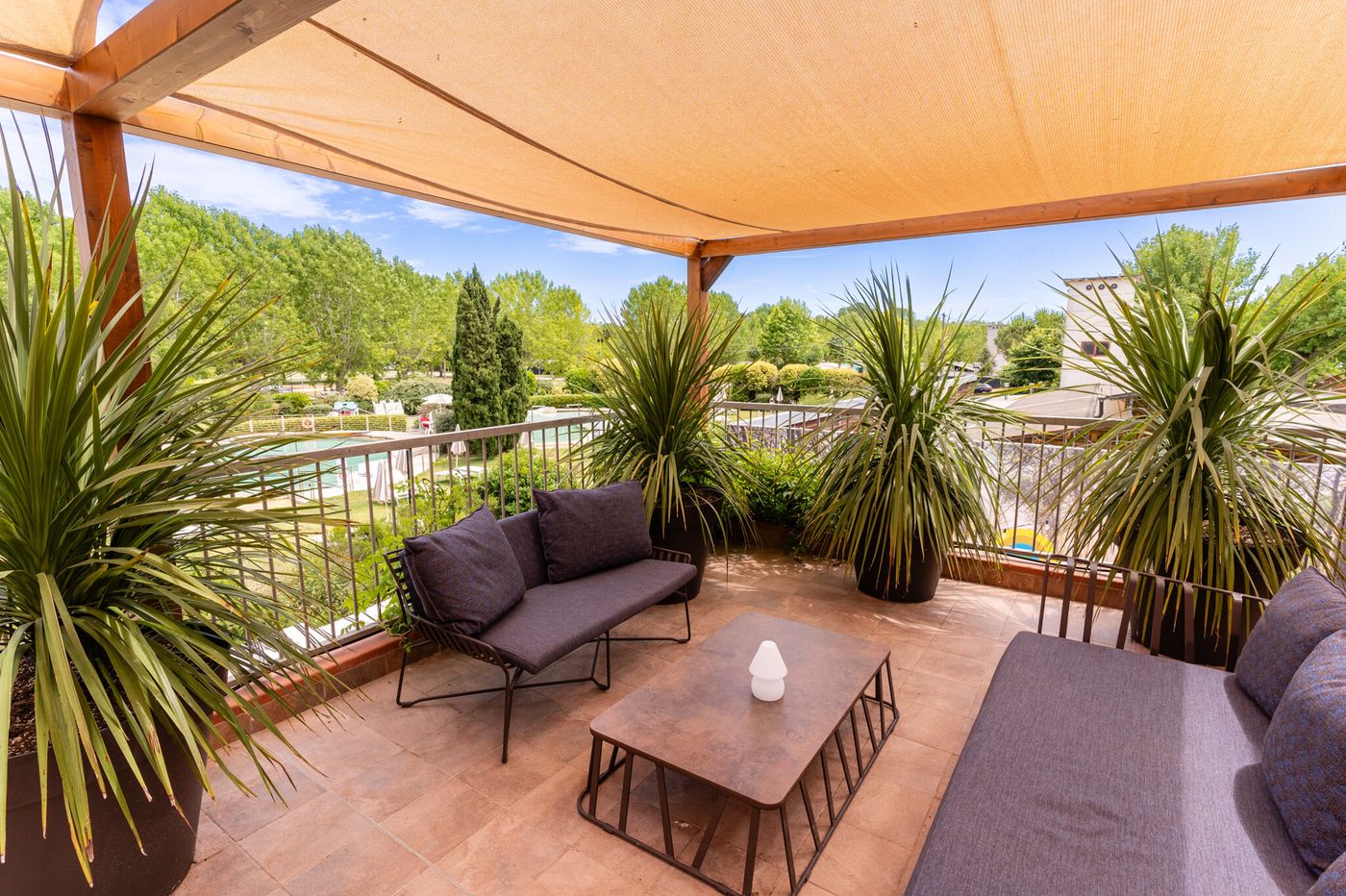 Club-del-Sole-Viareggio-Family-Collection-Terrace-1