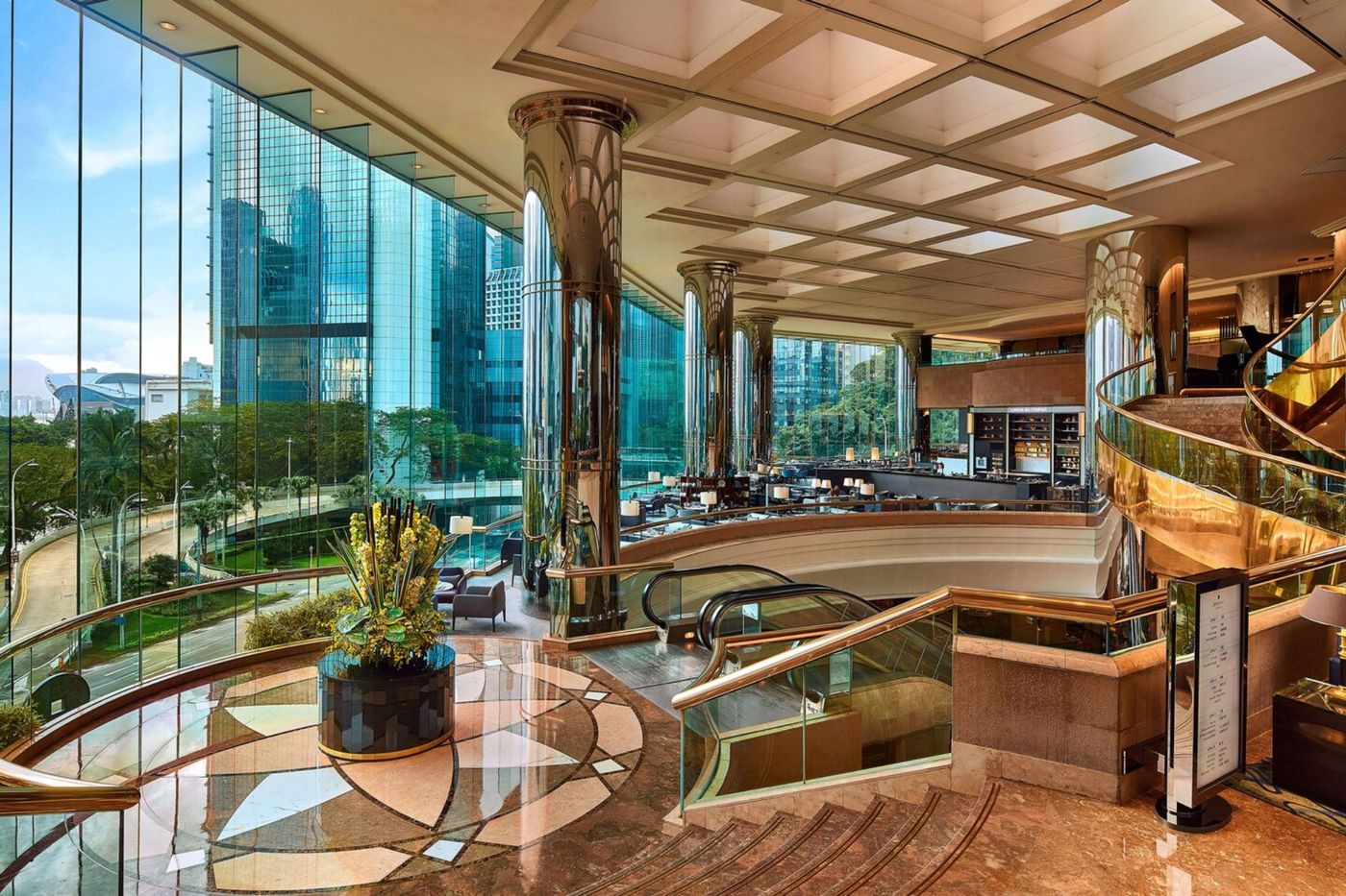Jw-Marriott-Hotel-Hong-Kong-Lobby-5