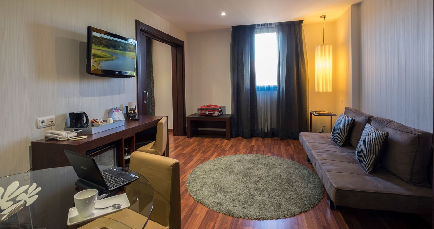 Gran-Ultonia-Room-14