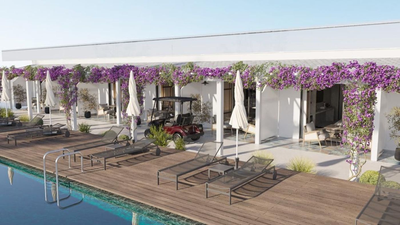 Swim-Up Gold Island Hotel