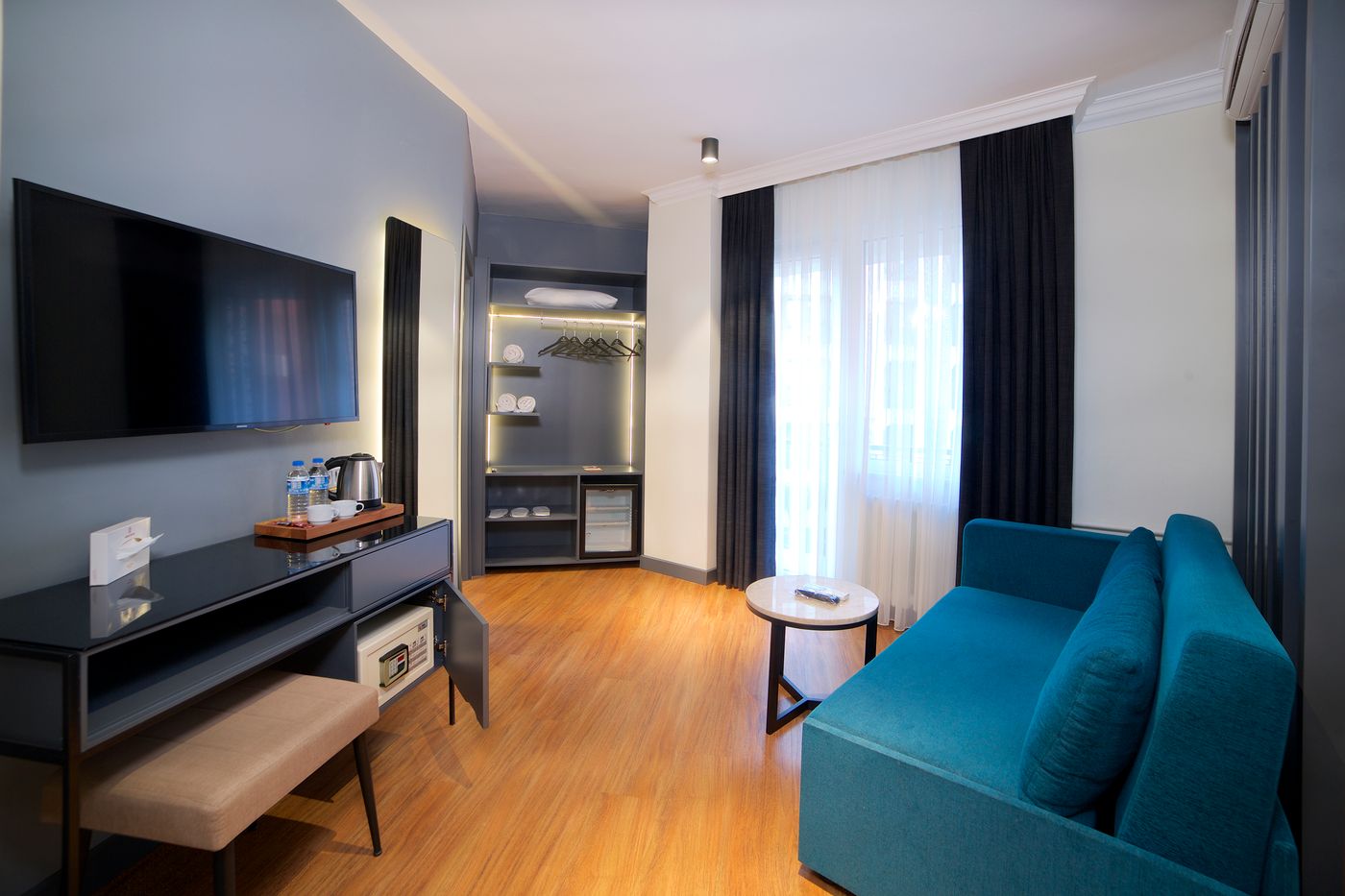 Barin-Hotel-Room-4