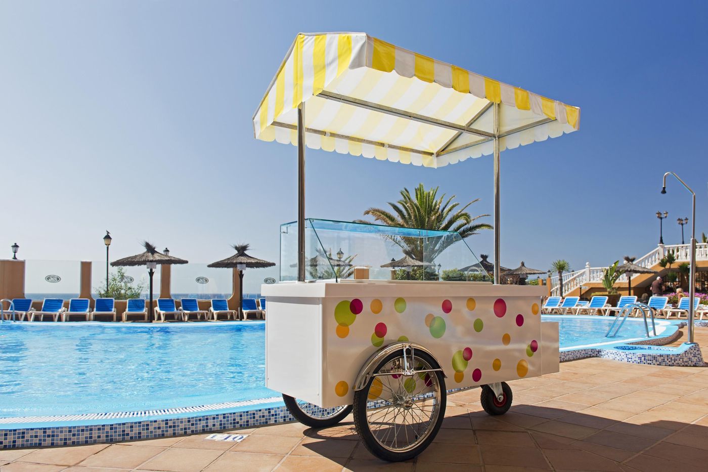 Elba-Castillo-San-Jorge-Pool-17