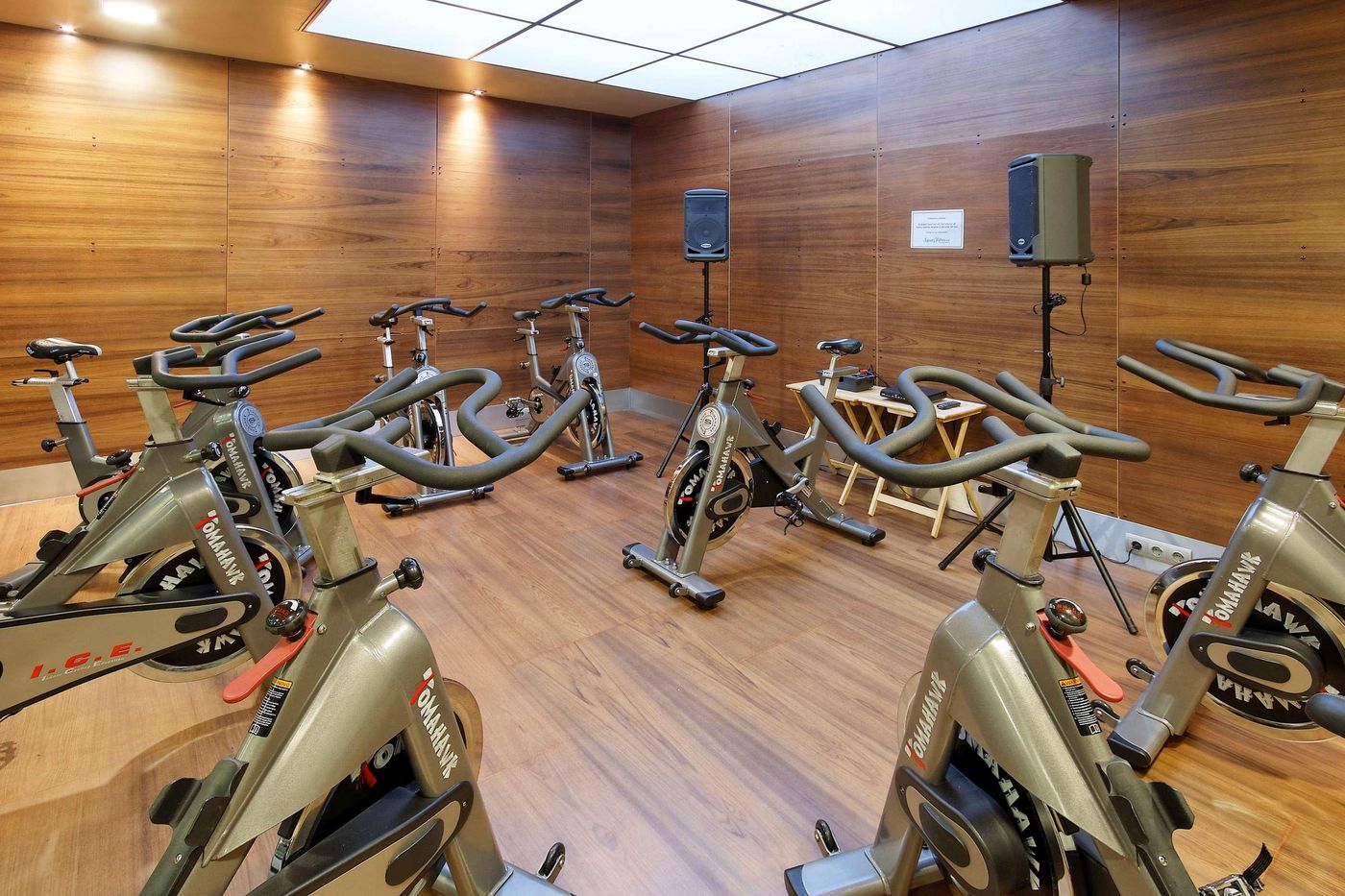 Melia-Avenida-America-Sports-and-Entertainment-76