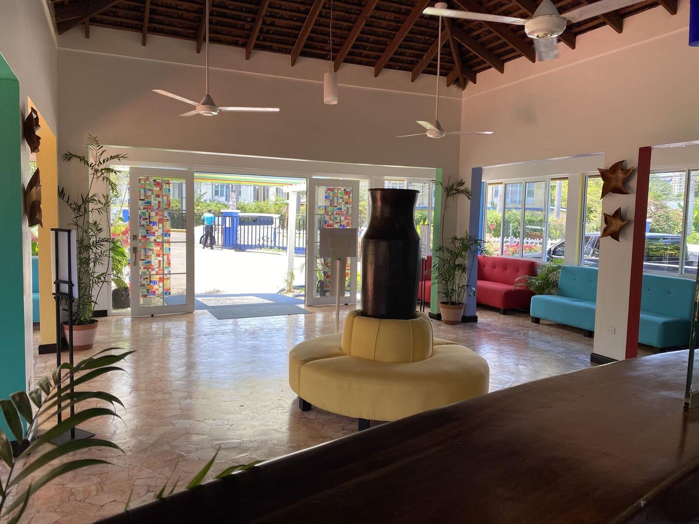 Toby-s-Resort-Lobby-32