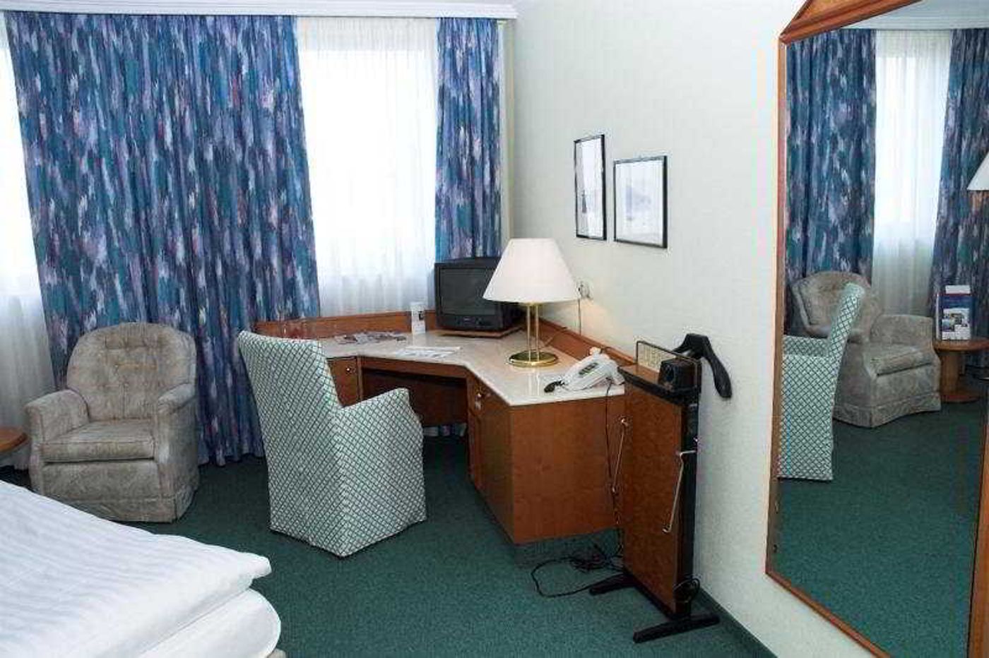 Flemings Hotel Wuppertal-Central (former Express) - Germany - WUPPERTAL - Room - 4