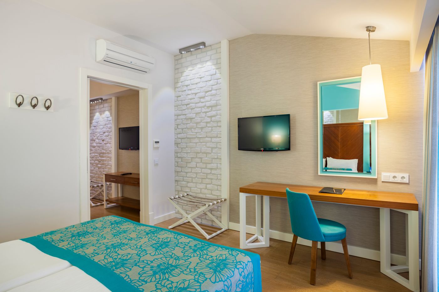 Terrace-Elite-Resort-Hotel-Room-27
