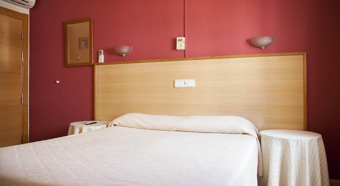 HOSTAL EUROPA PUNICO