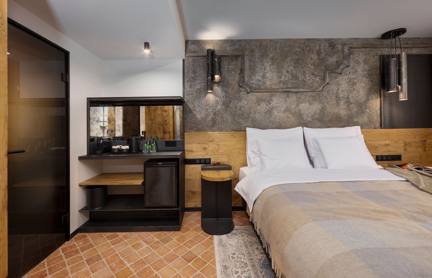 Nomadic-Urban-Premium-Suites-Room-37