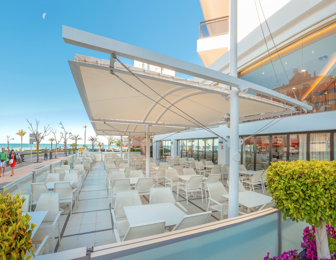 RH-Corona-del-Mar-Terrace-30