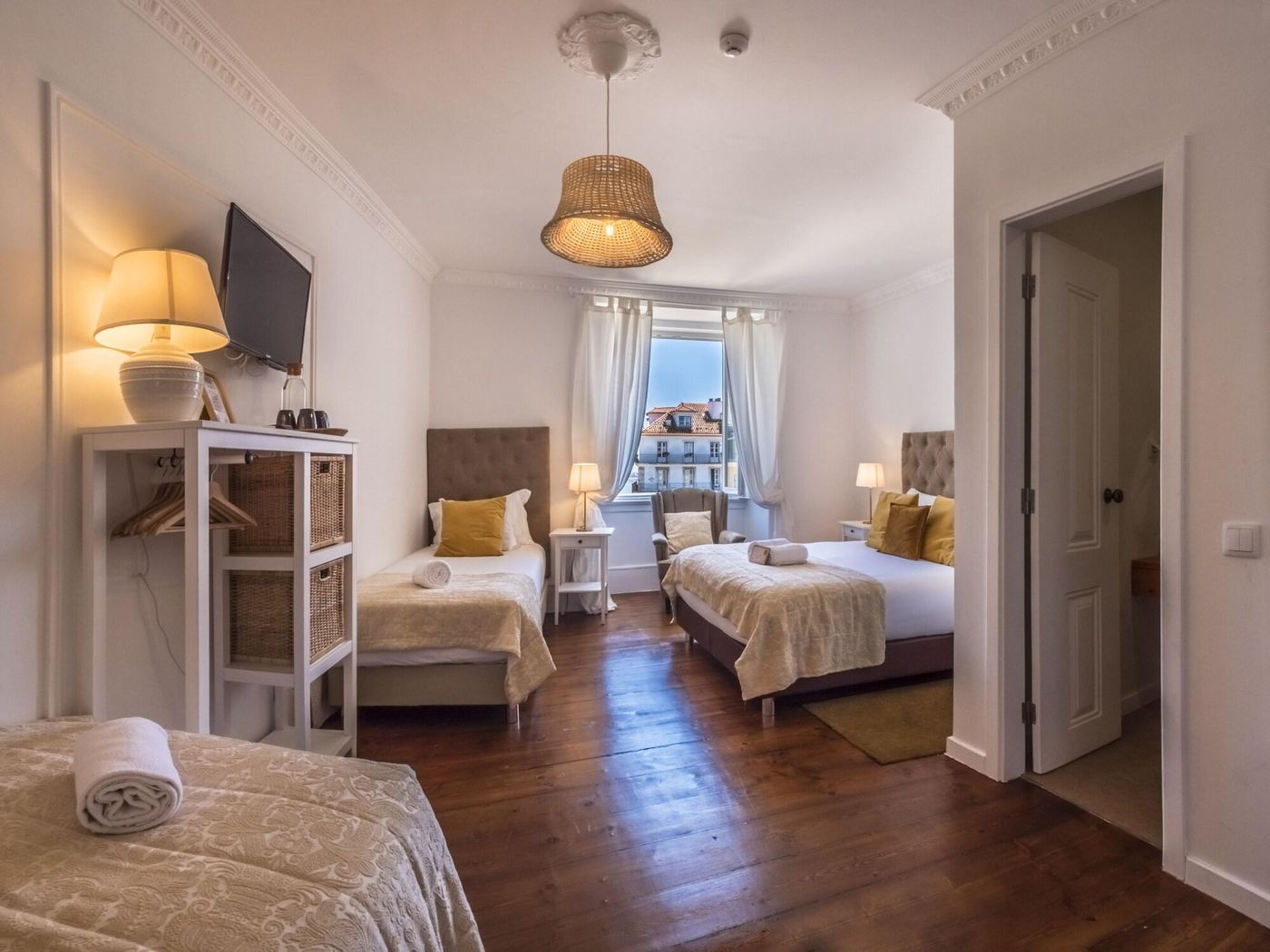 Solar-Dos-Poetas-Room-29