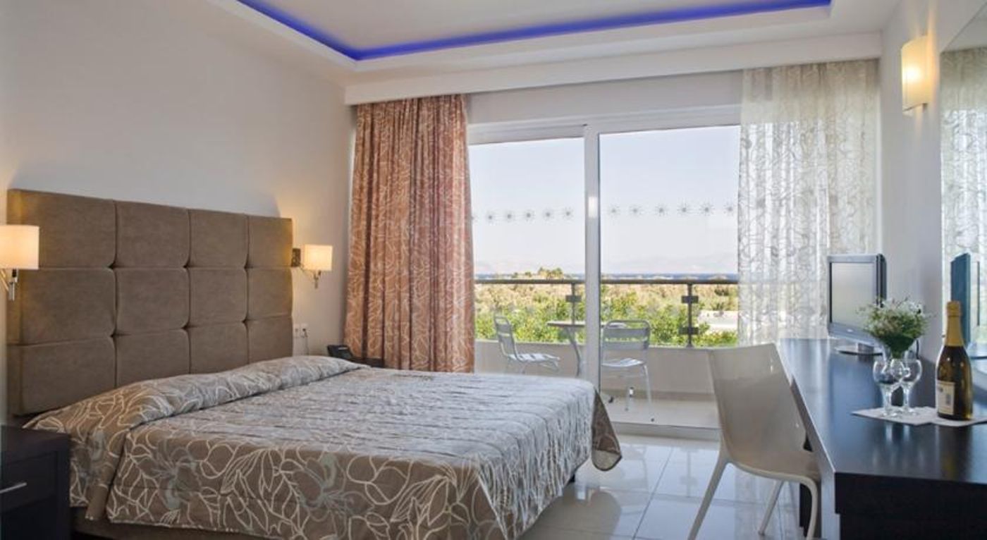 Hotel Sun Palace - Psalidi