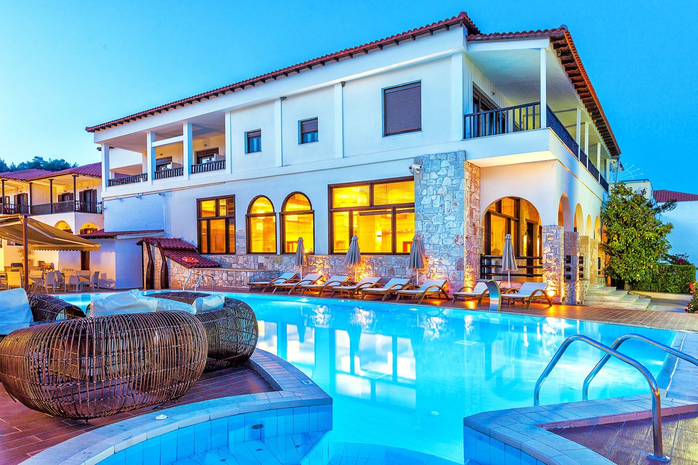 Possidi-Paradise-Pool-1