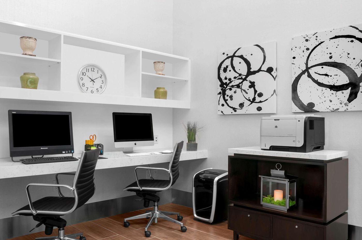 Hilton-Garden-Inn-New-York-Times-Square-Central-Conferences-9