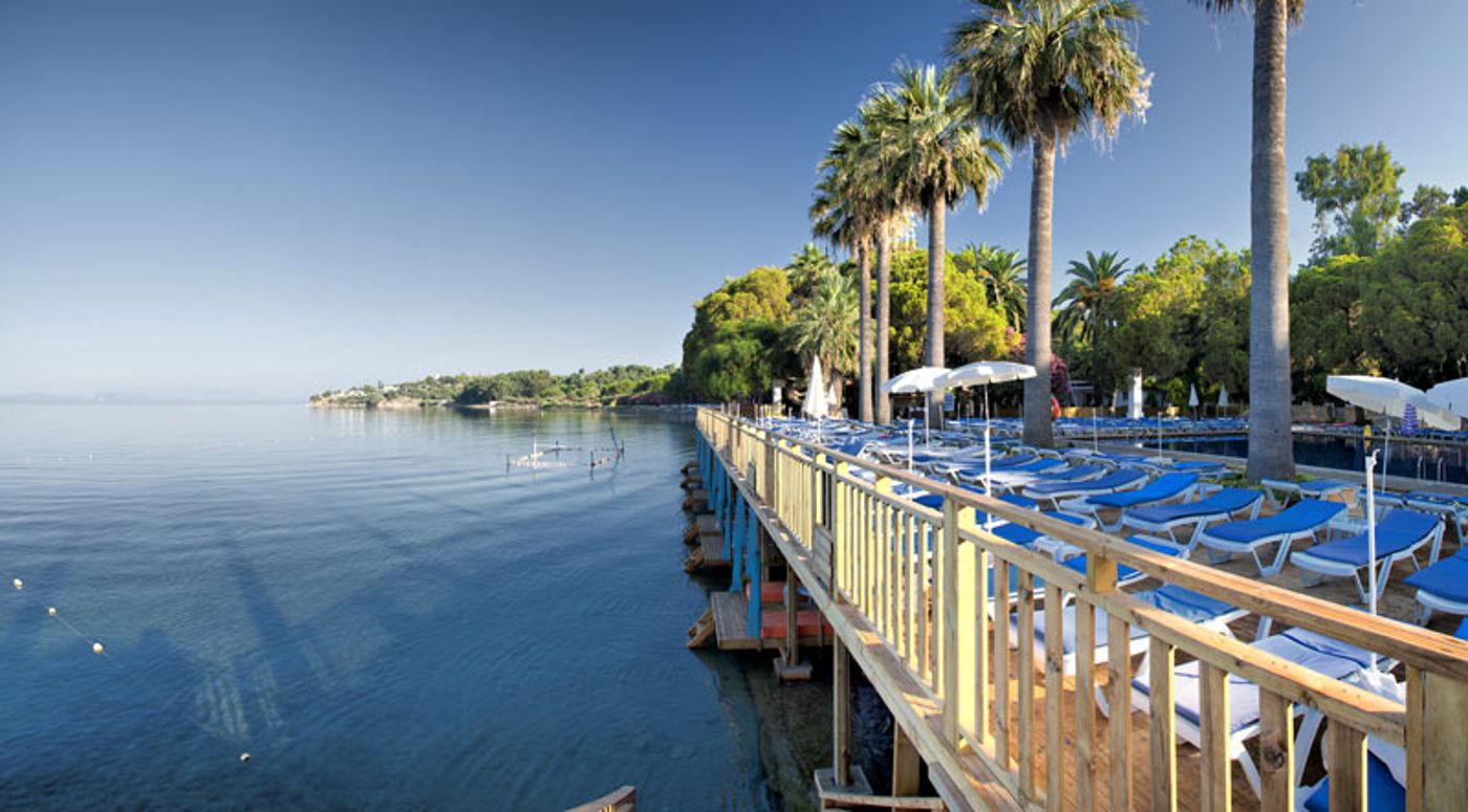 Omer-Holiday-Resort-Pool-65