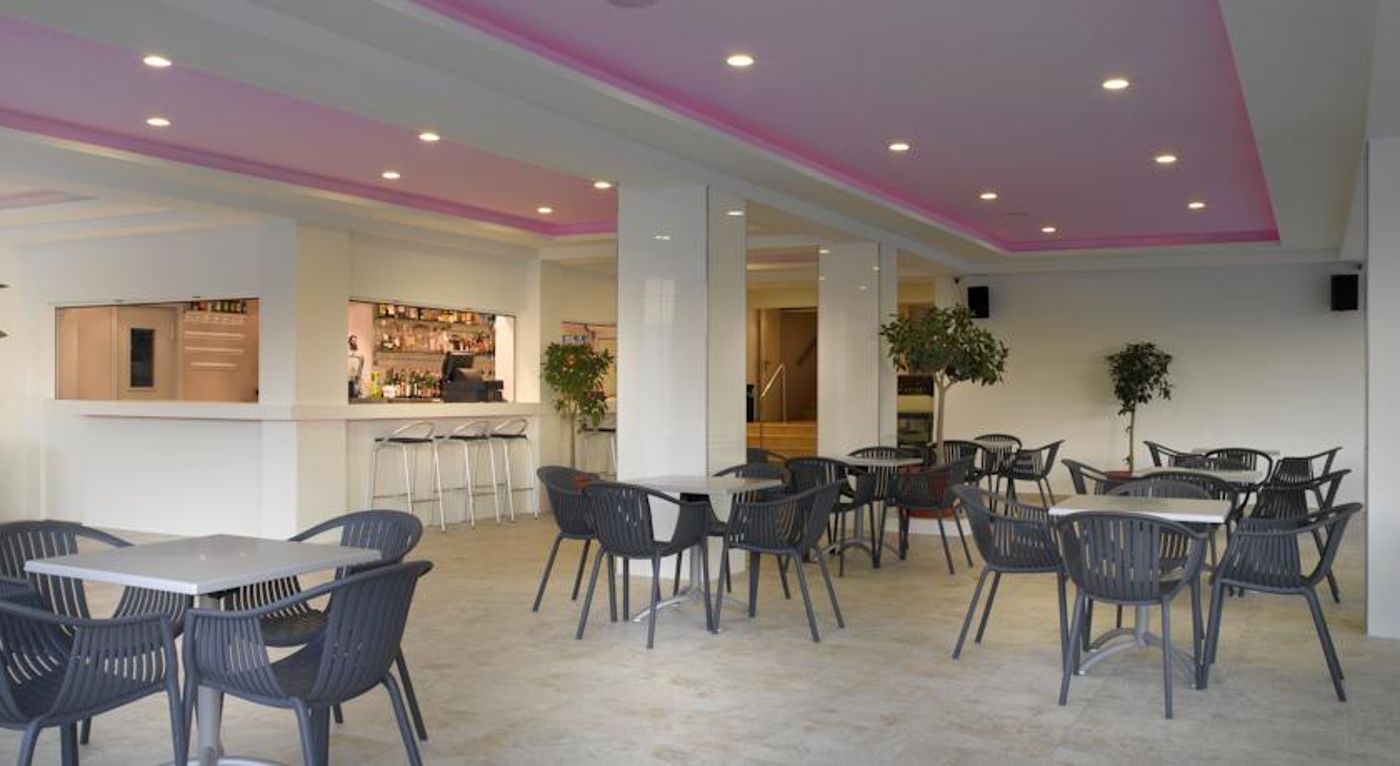 Palladium Hotel Cala Llonga - Adults Only