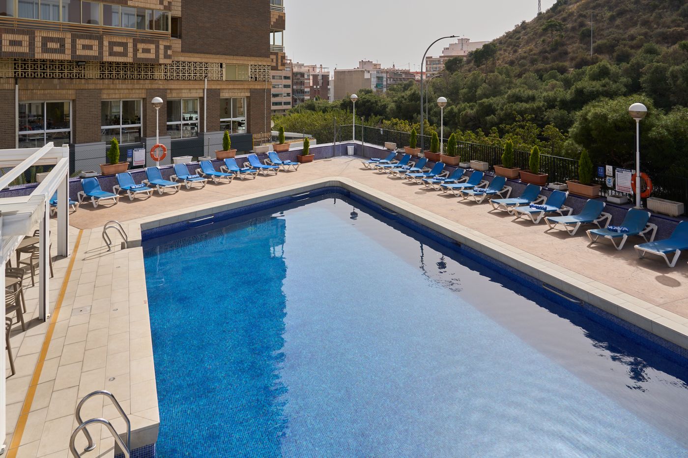 Maya-Alicante-Pool-2