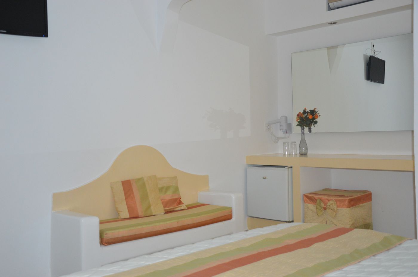 Villa-Olympia-Room-37