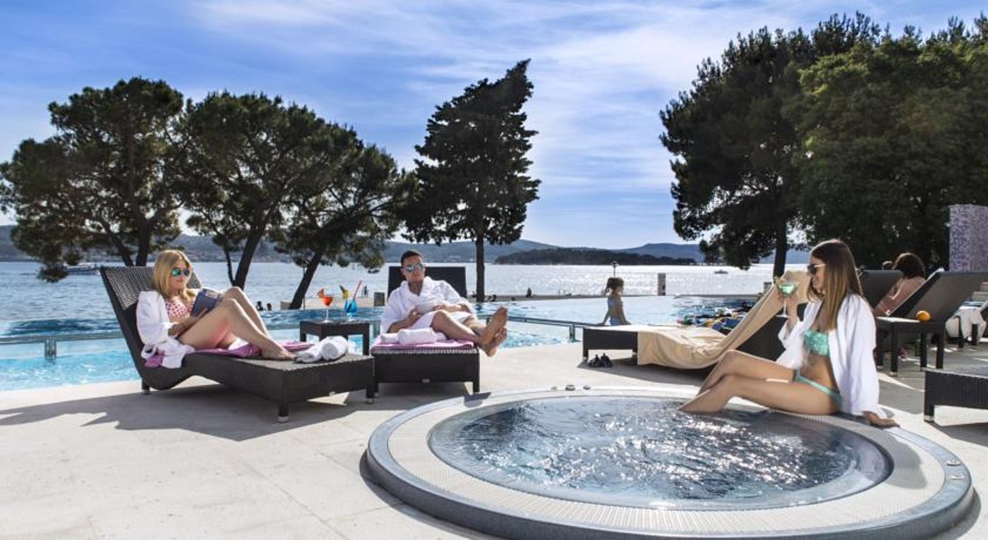 Adriatic Biograd Hotel