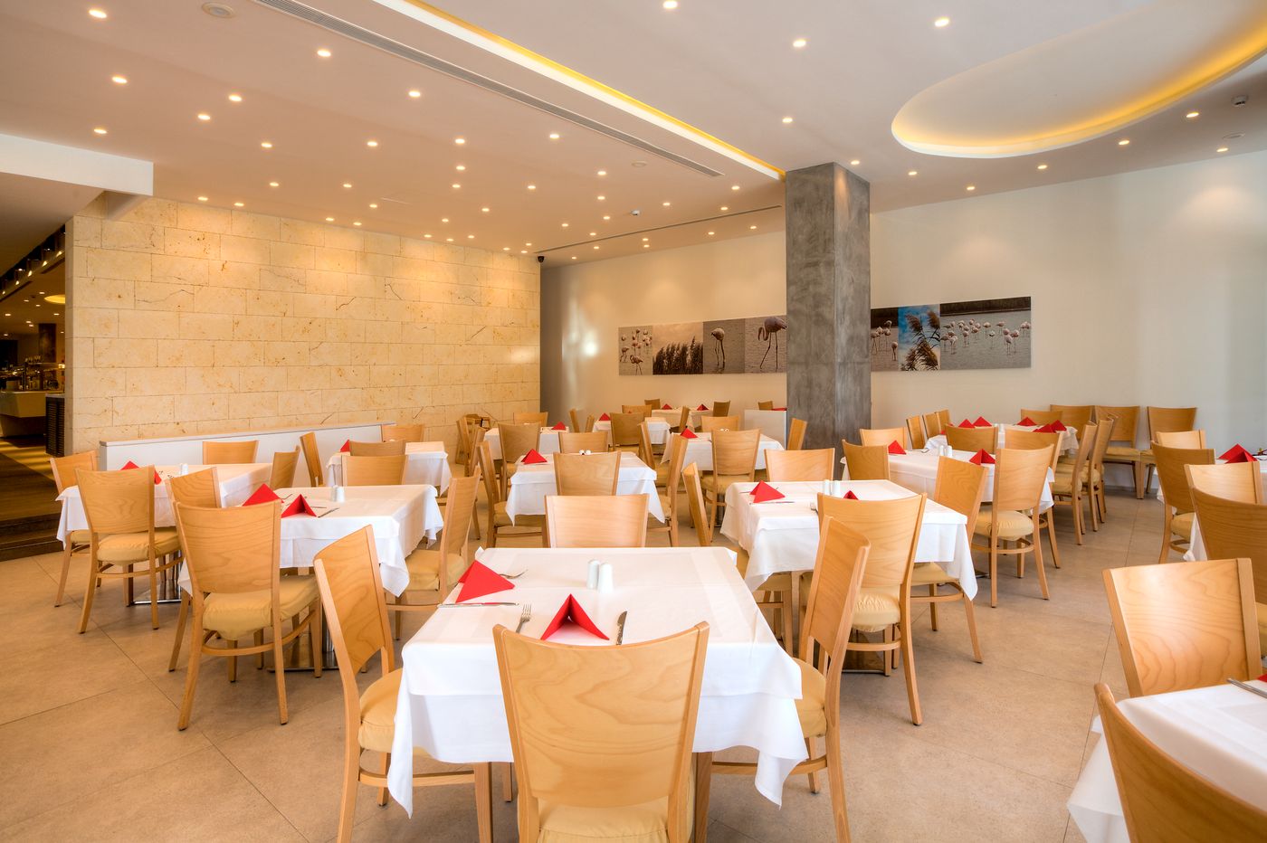 Caravia-Beach-Hotel-Restaurant-35