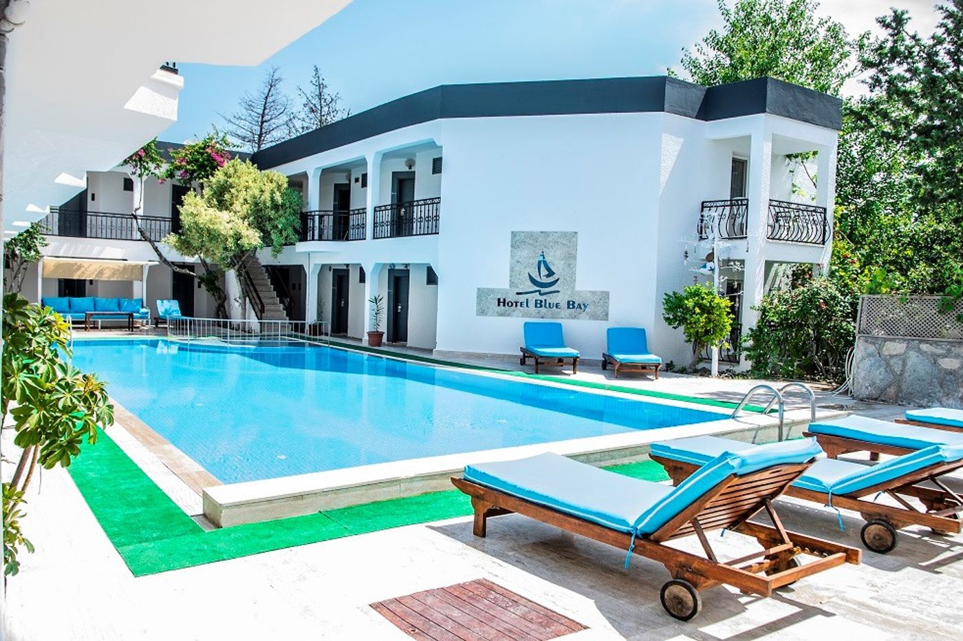 Blue Bay Beach Hotel