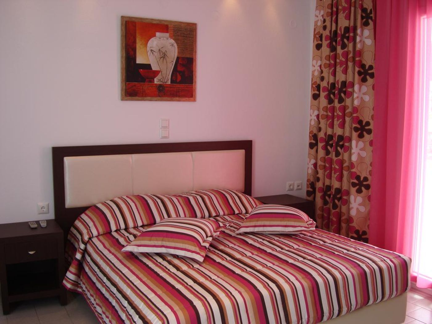 Elena-Studios---Suites-Room-11