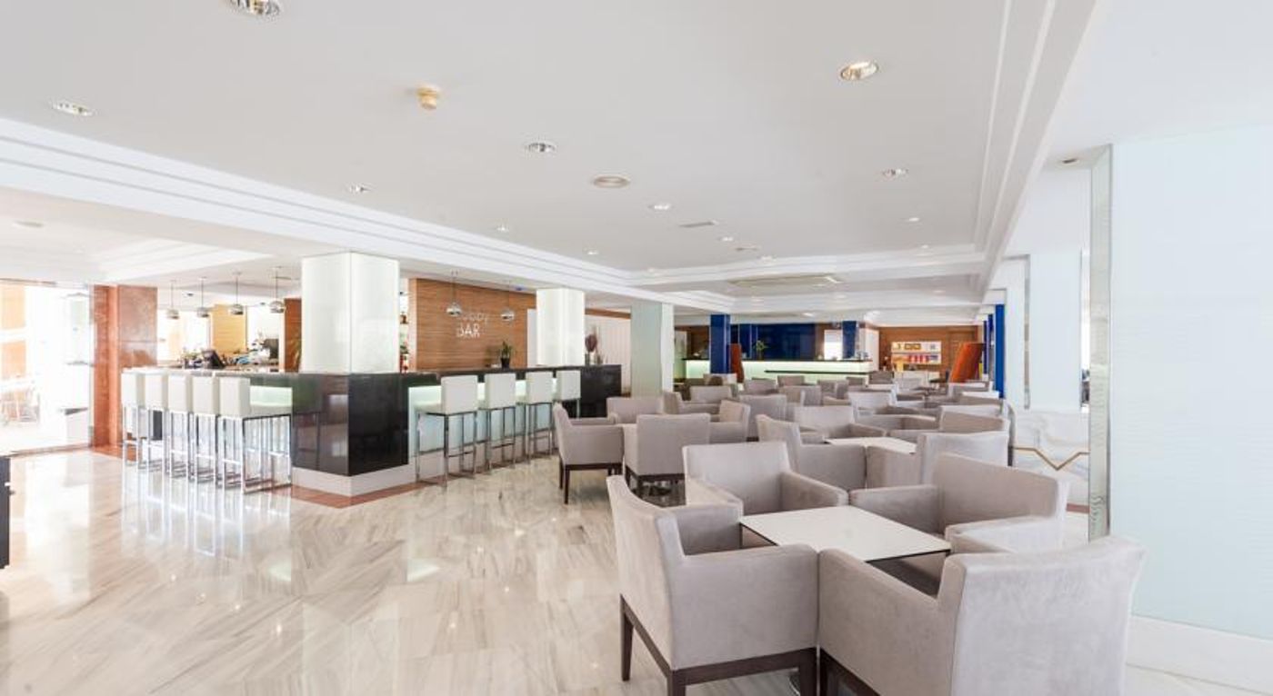 Hotel and Apartments Vista Park