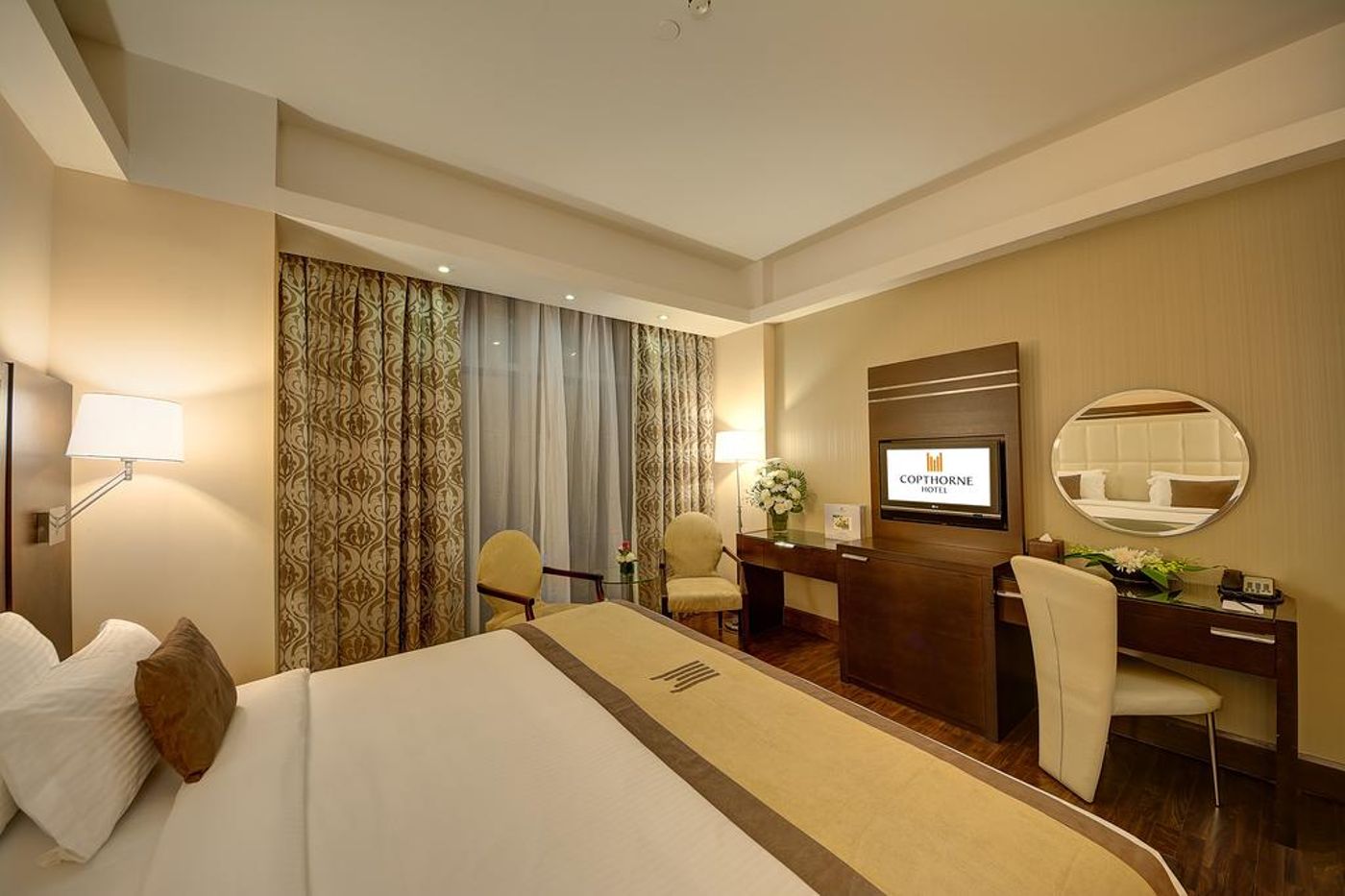 Grand-Excelsior-Bur-Dubai-Room-21