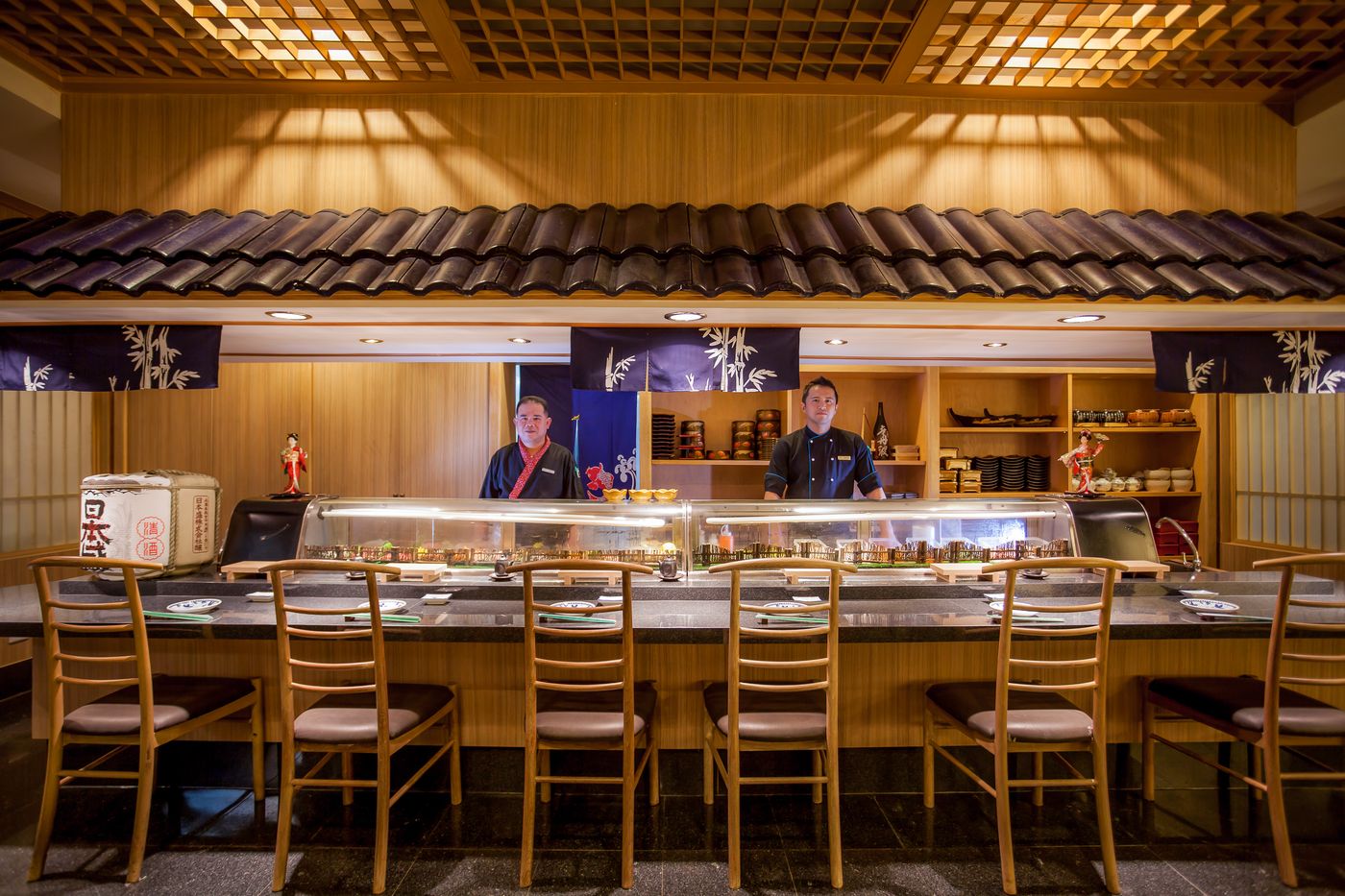 Diamond-Cliff-Resort-and-Spa-Restaurant-46