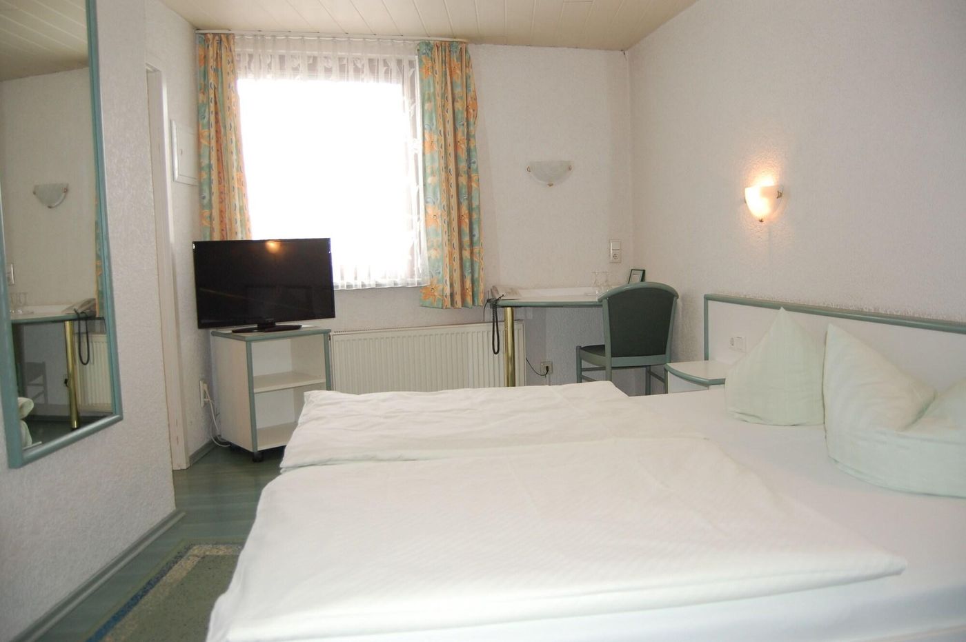 Hotel Schneider - Germany - LICH - Room - 9
