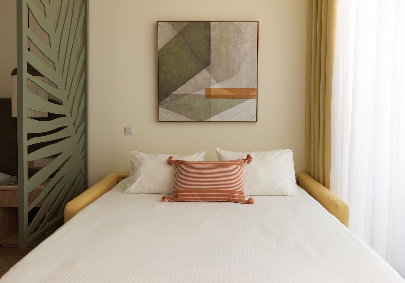 NALU Latchi Leonardo limited edition