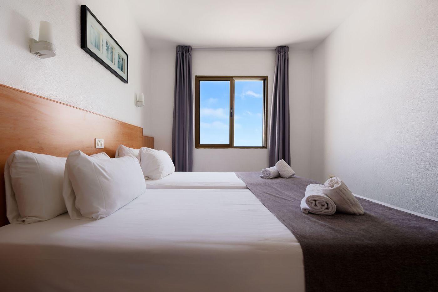 19.08.25 Roslara Apartment