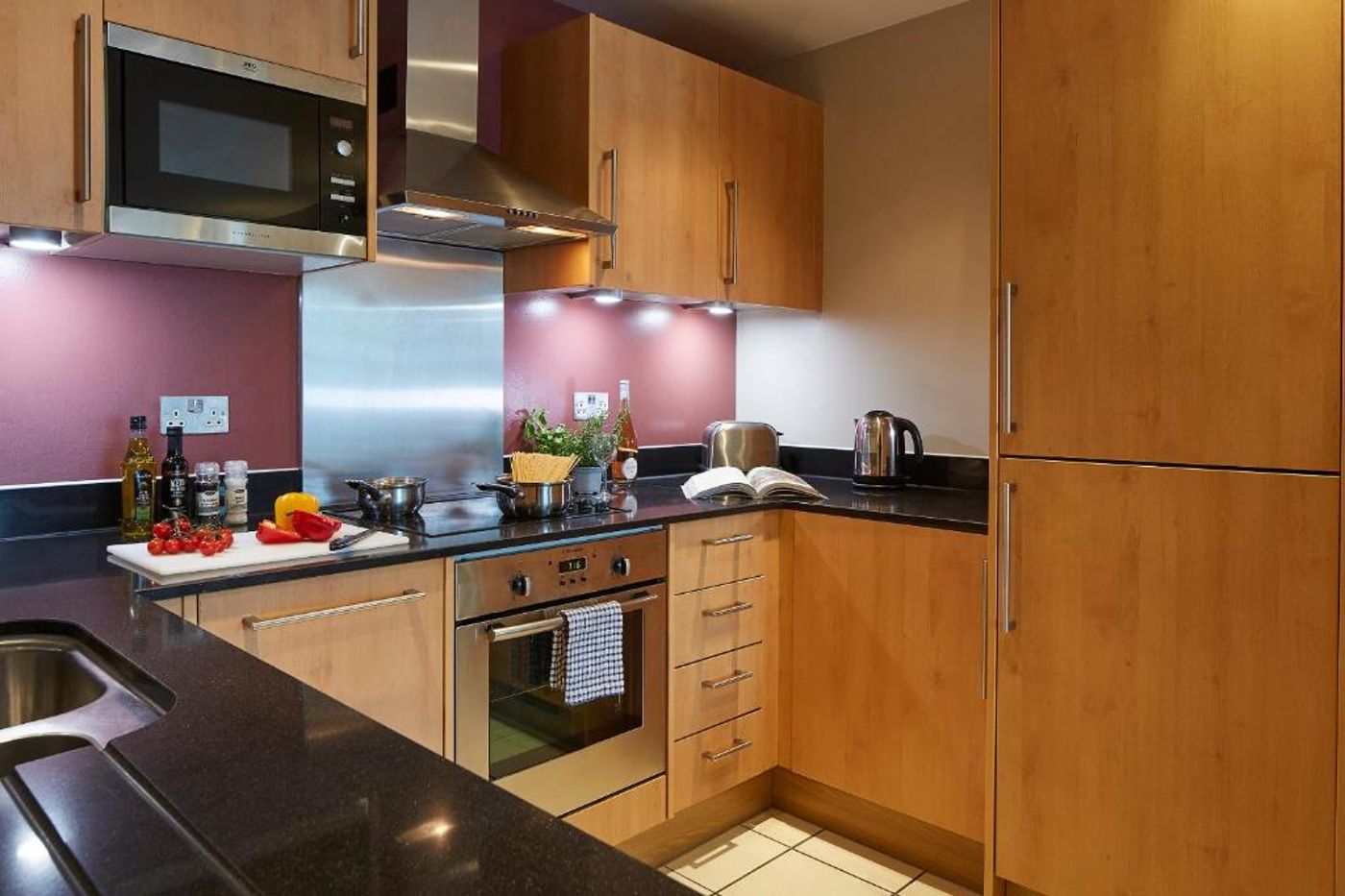 Marlin Apartments London Bridge - Empire Square - United Kingdom - LONDON - Room - 3