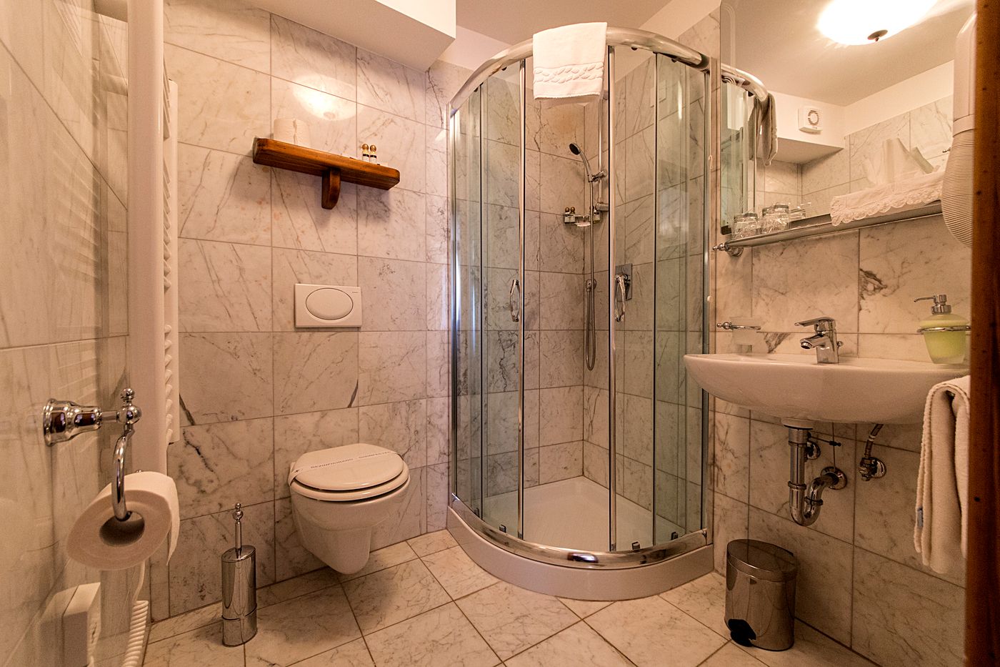 Villetta-Phasiana-Room-16