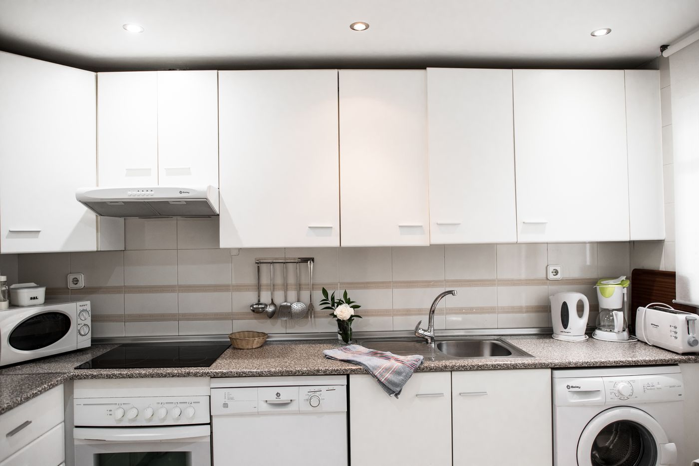 Aloha-Gardens-Room-50