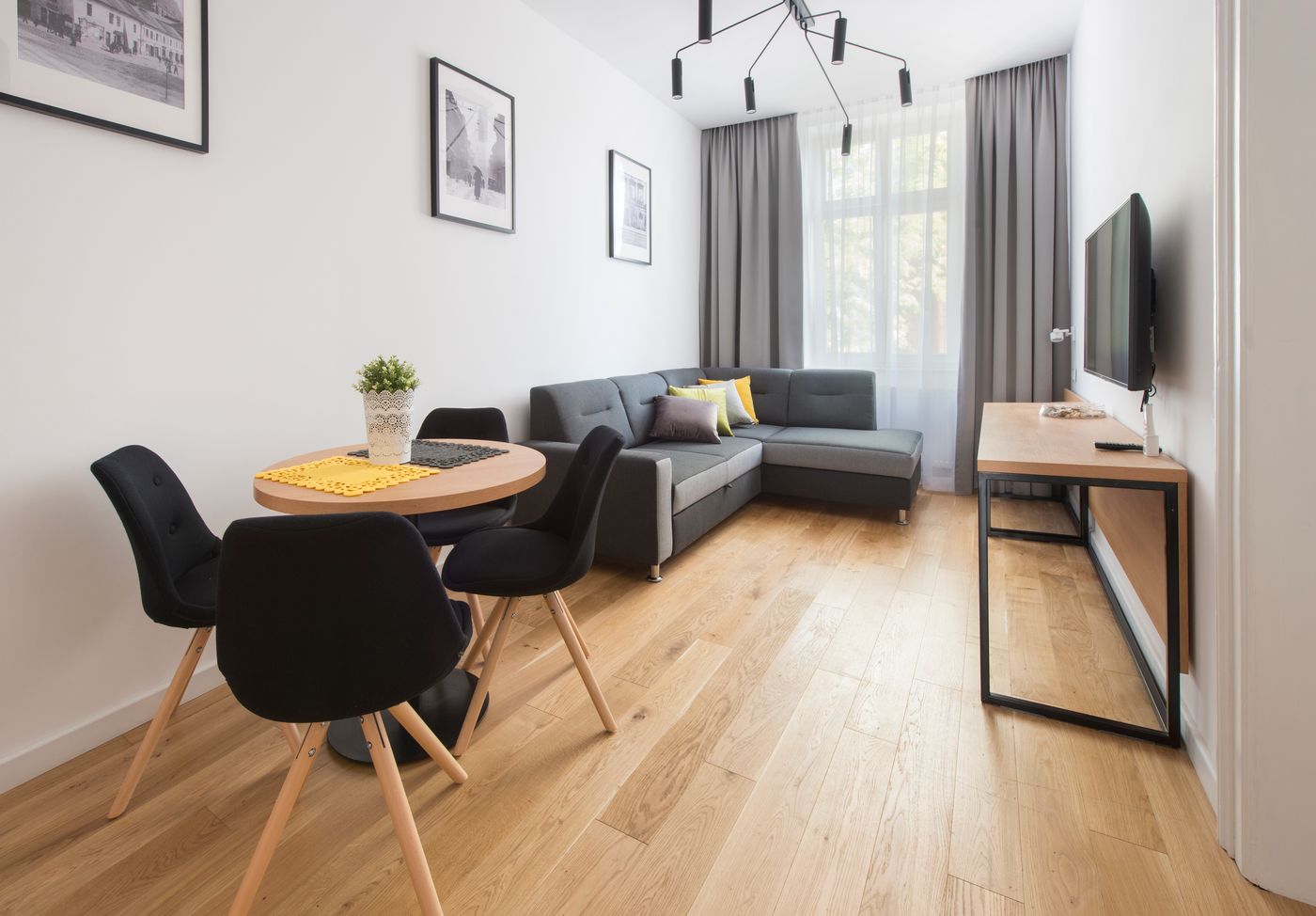 BC29-Residence-Room-14