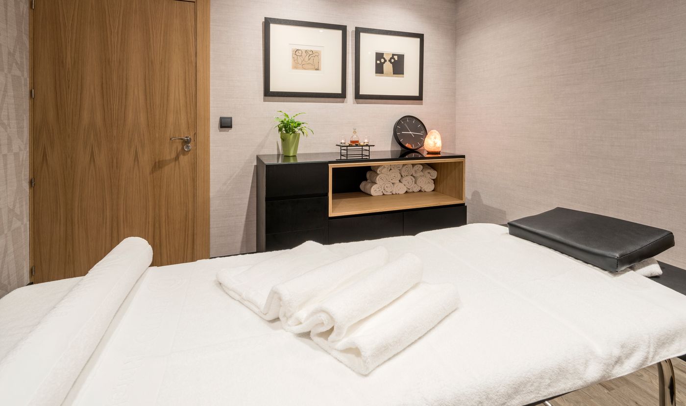 Ilunion-Malaga-Pool-50