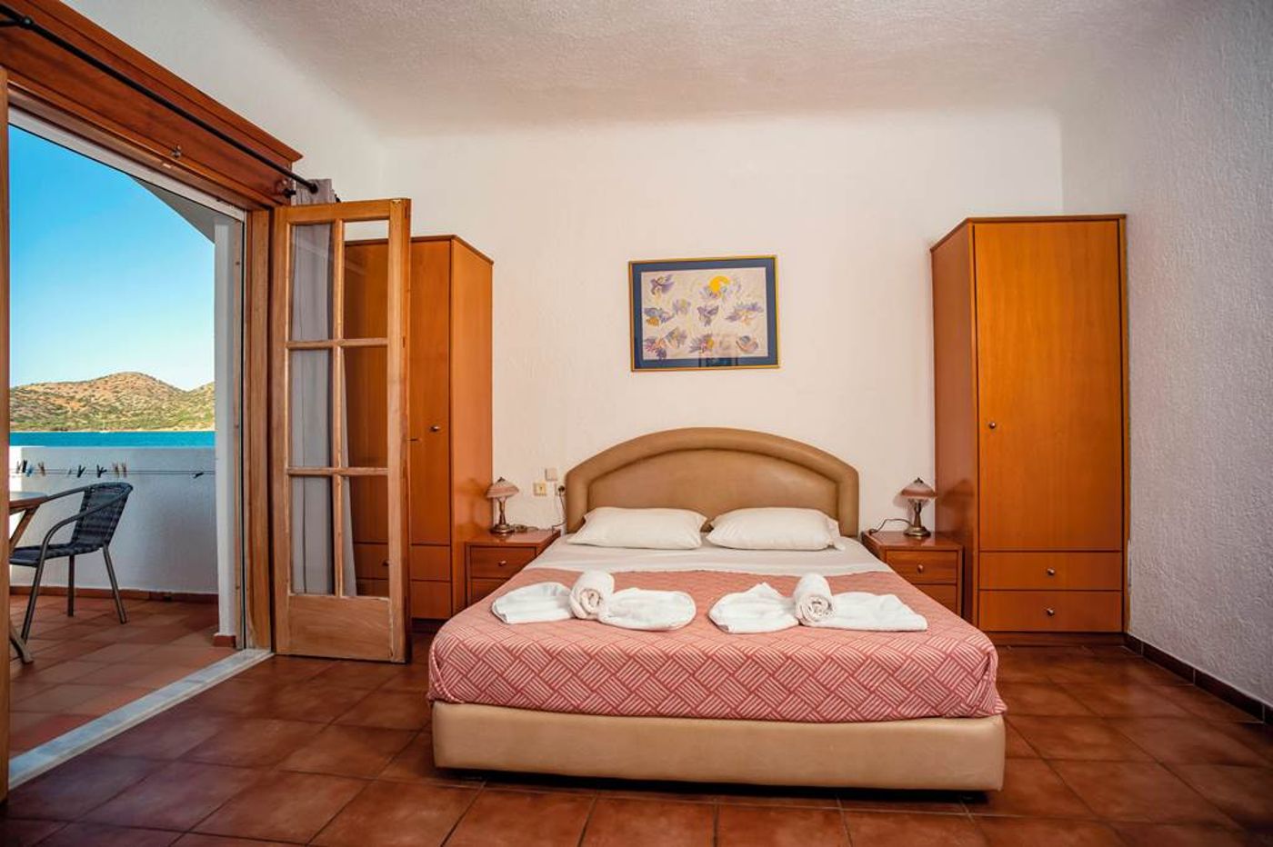 Alikes Hotel Apartments