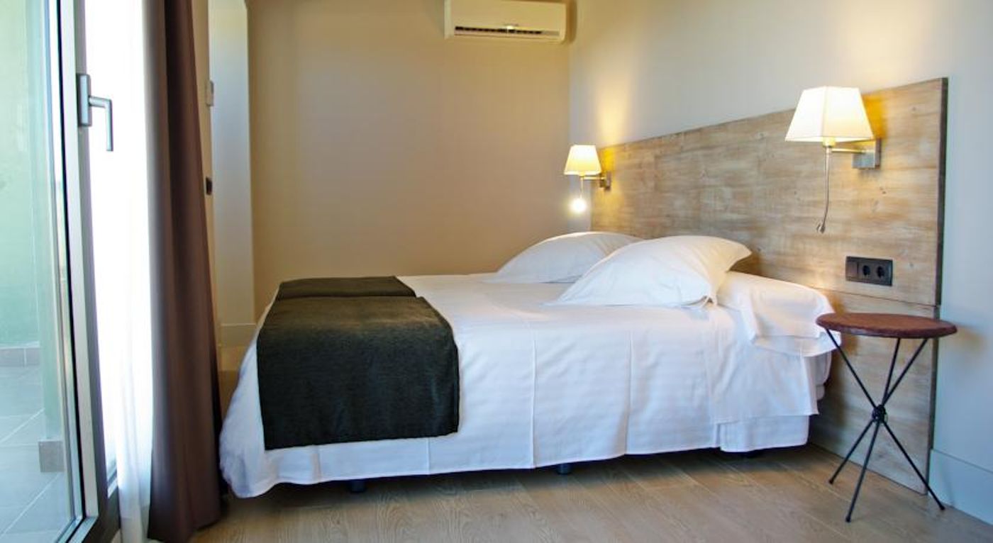 Arrels d' Emporda Aparthotel