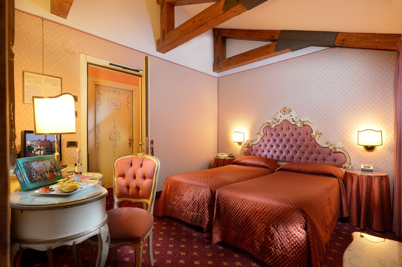 Rialto-Hotel-Room-13