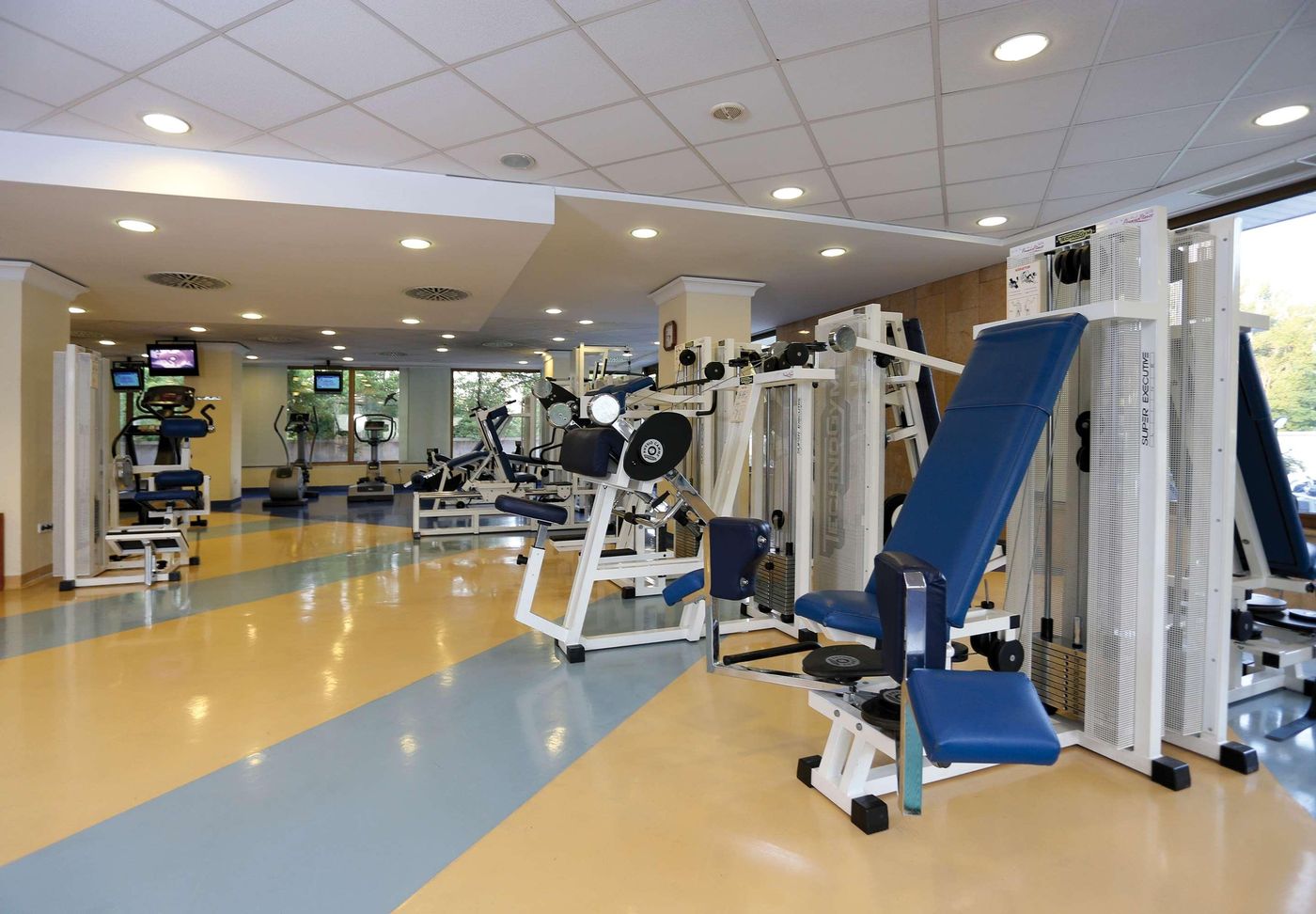 Ensana-Thermal-Margaret-Island-Sports-and-Entertainment-46