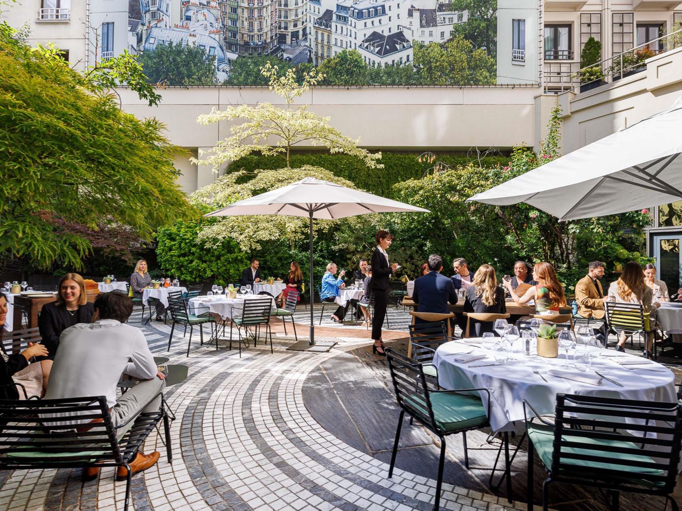 Novotel-Paris-Les-Halles-Restaurant-41