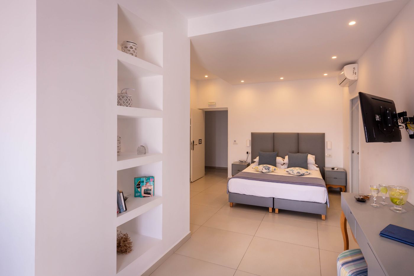 Mar & Mar Hotel & Suites