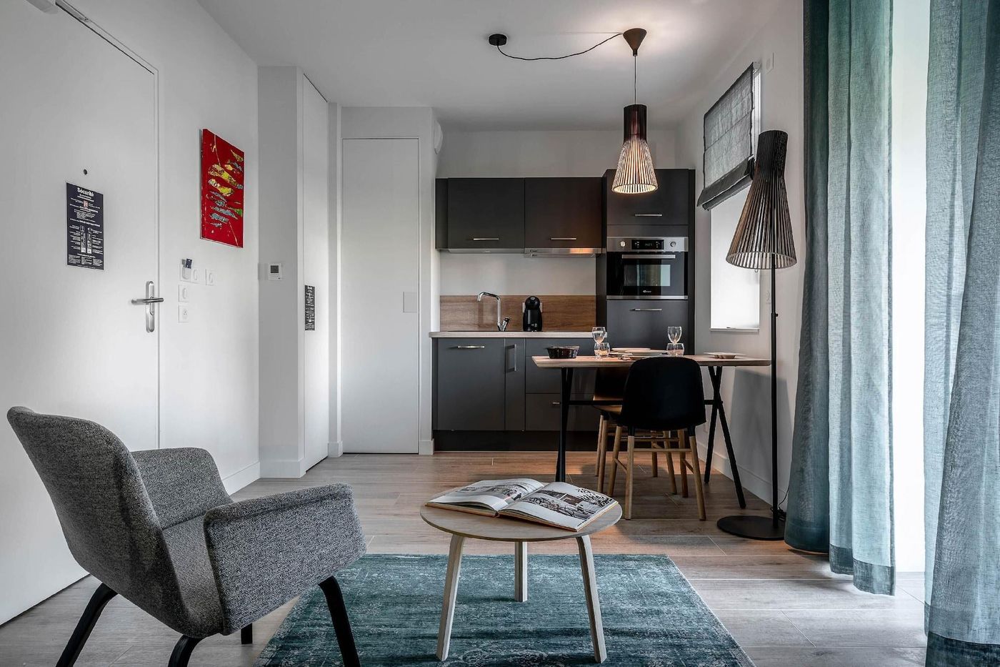 La Grange des PÃ¨res-France-Annecy-Lobby-1