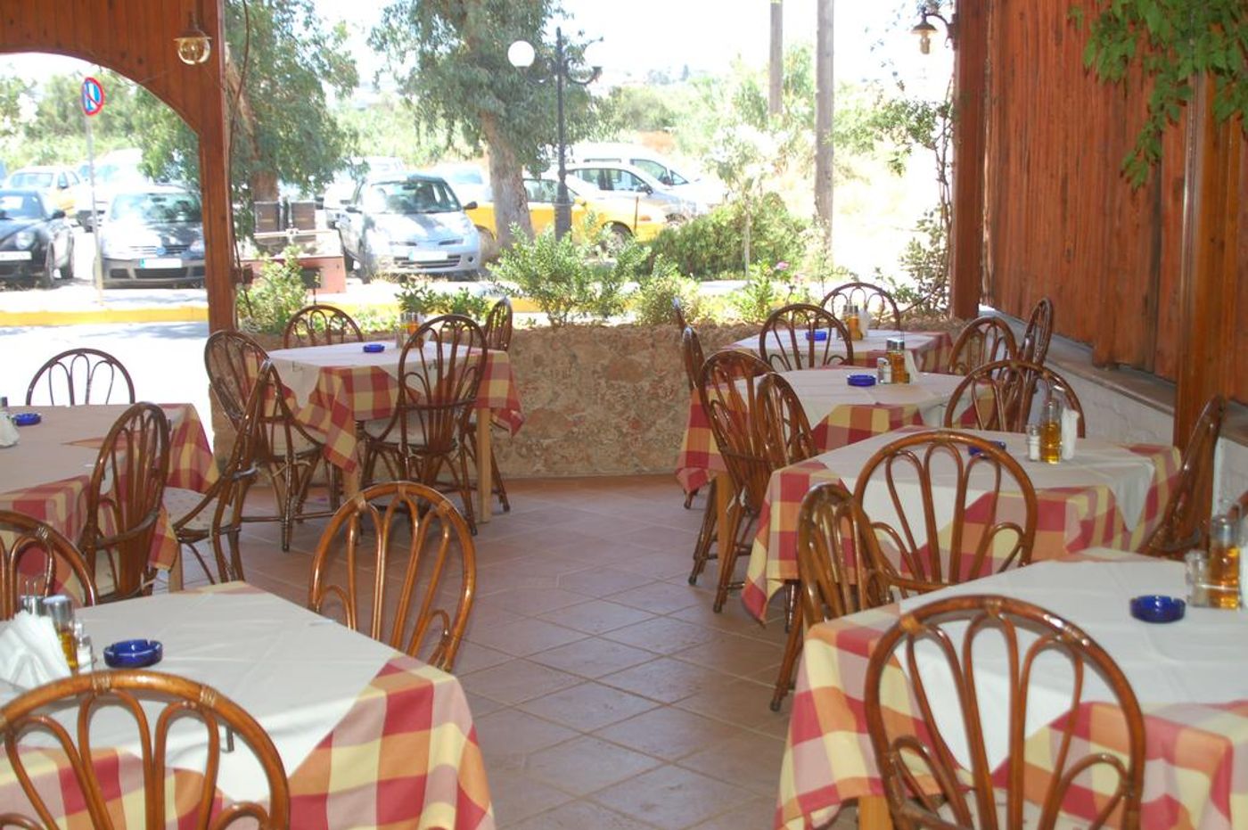 Uncle George Apartments