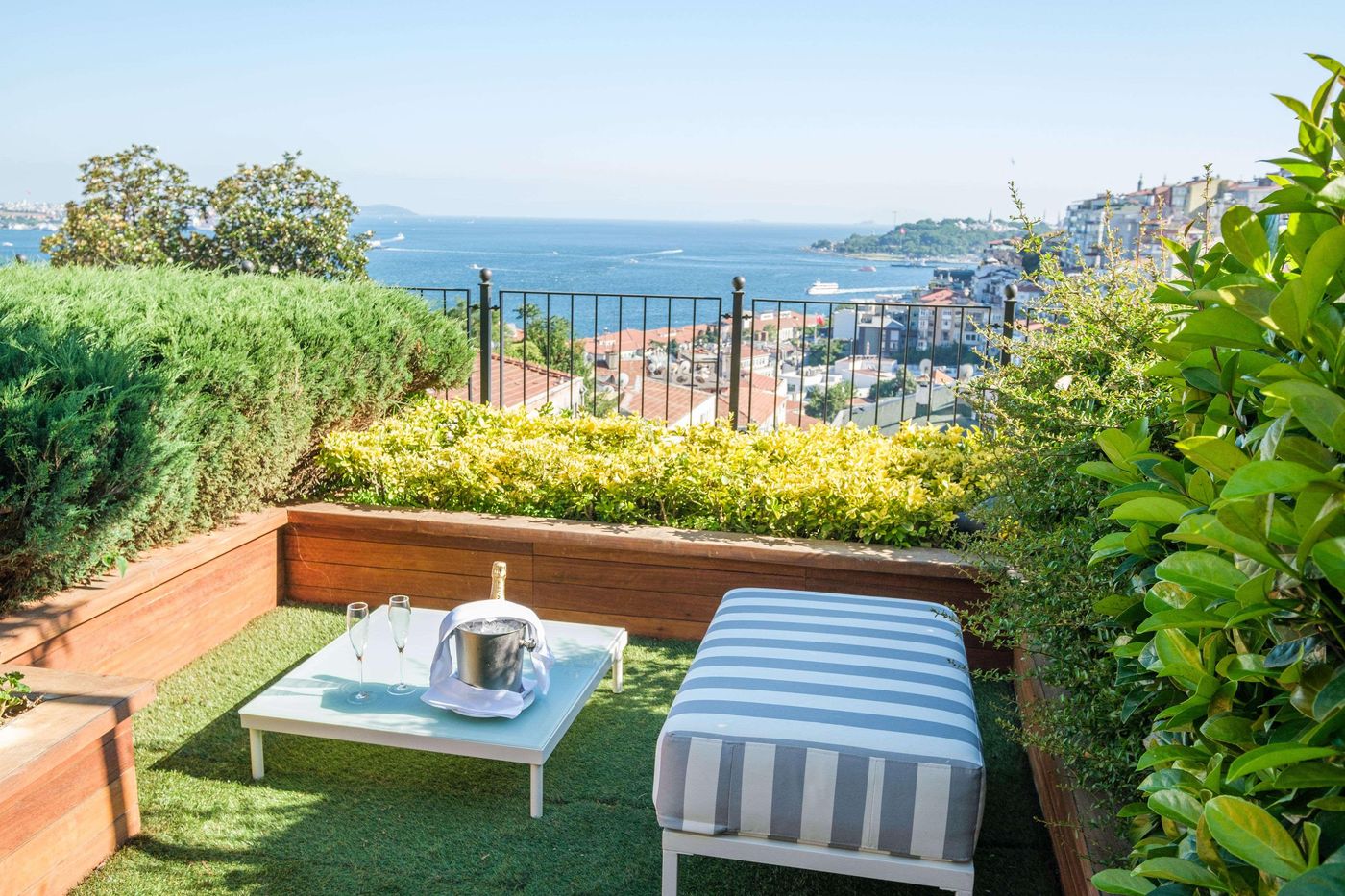 CVK-Park-Bosphorus-Hotel-Istanbul-Room-86