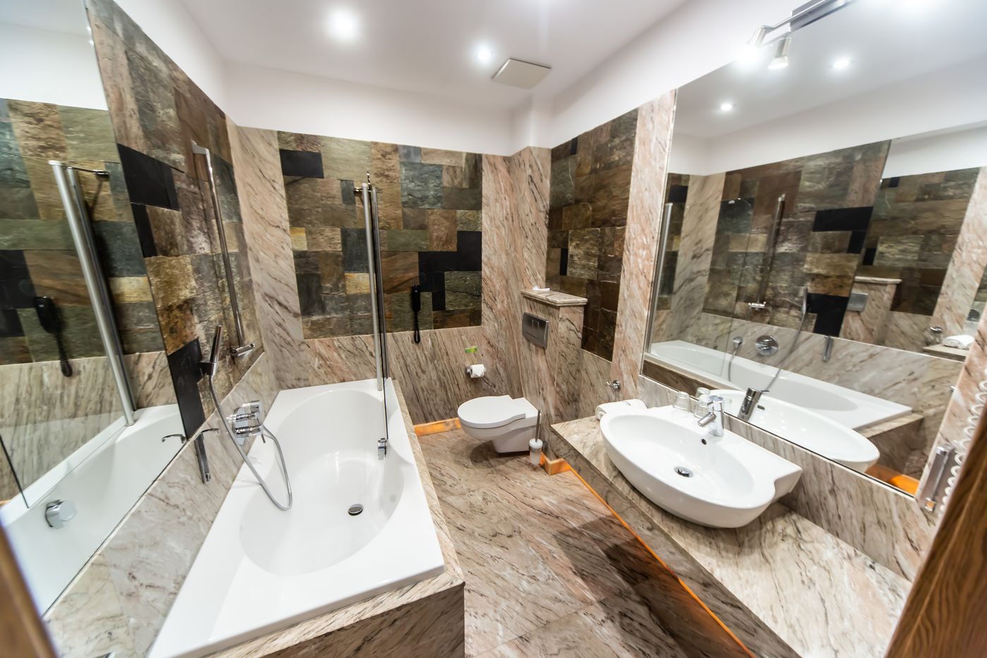 Hotel-Rubinstein-Room-32