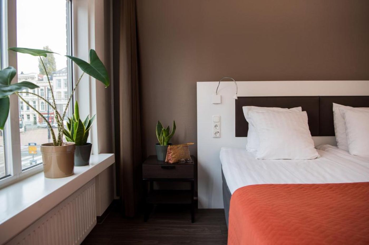 Hotel Emma Rotterdam-Netherlands-Rotterdam-Room-5